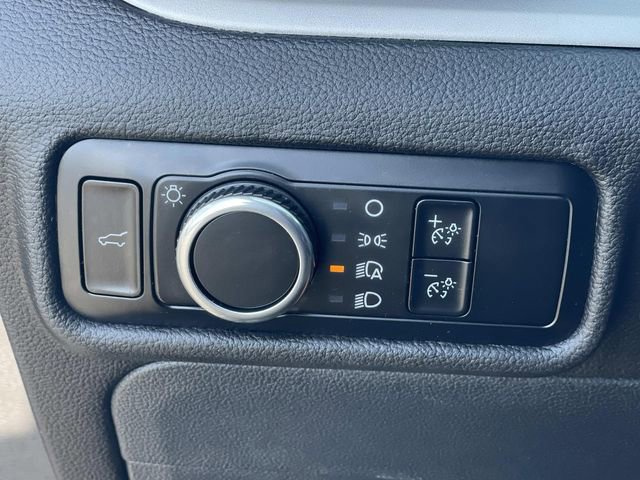 Certified 2023 Ford Explorer XLT image 19