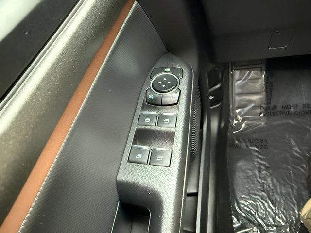 Certified 2025 Ford Bronco Sport Outer Banks w/ Outer Banks Tech Package+ AWD/4WD image 21