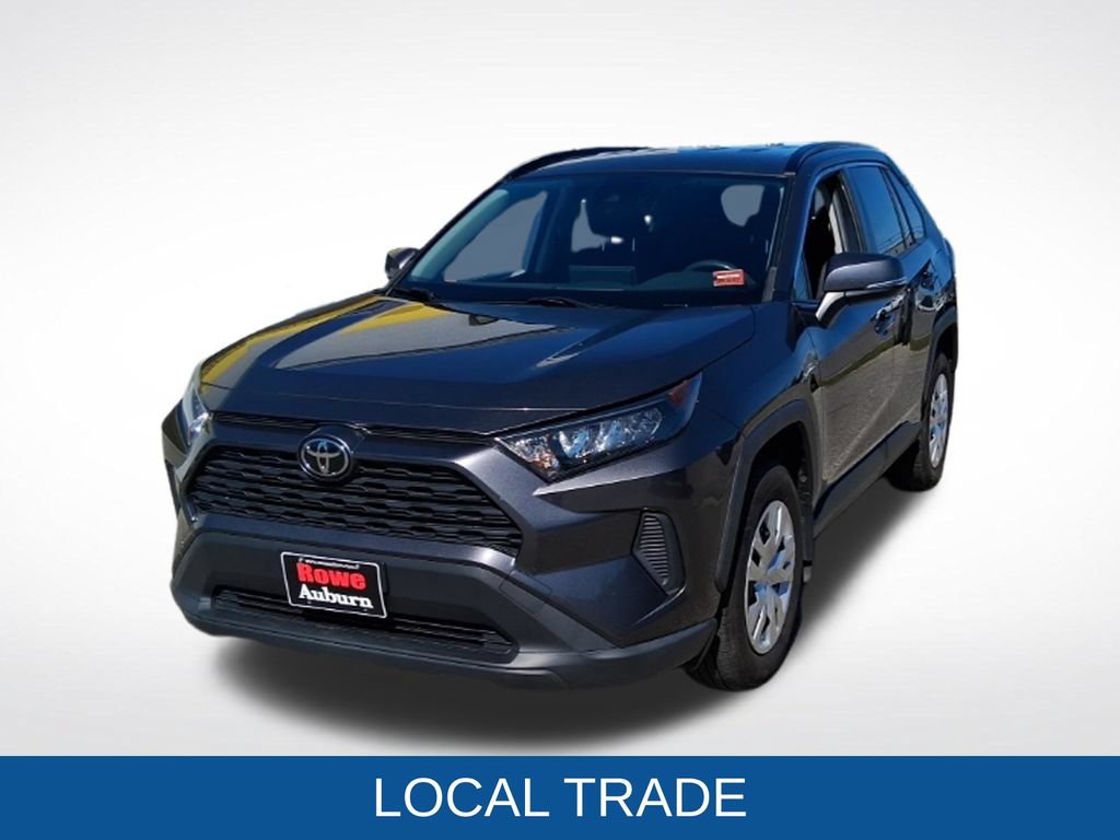 Used 2020 Toyota RAV4 LE w/ Carpet Mat Package AWD/4WD image 3