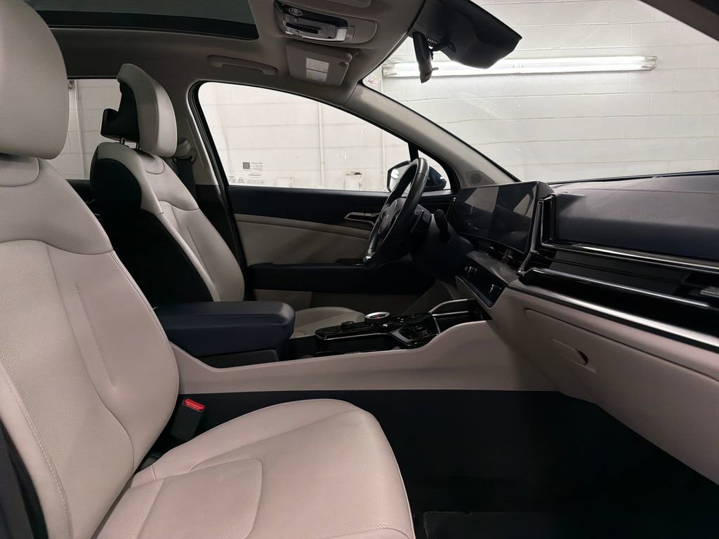 Used 2025 Kia Sportage EX w/ EX Premium Package AWD/4WD image 31