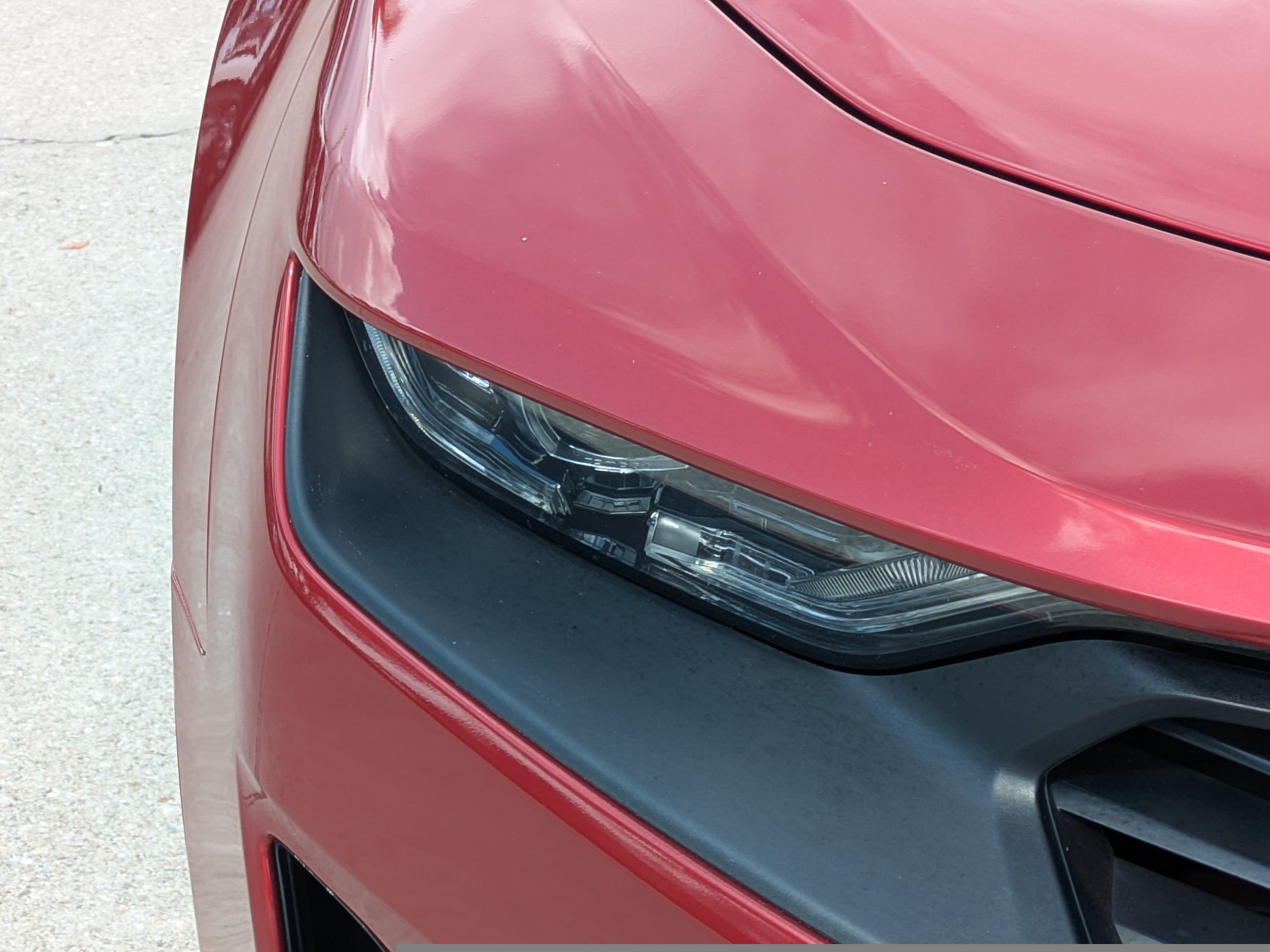 Used 2019 Chevrolet Camaro LT w/ RS Package RWD image 9