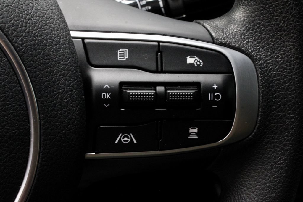 Used 2026 Kia K5 LXS FWD image 27
