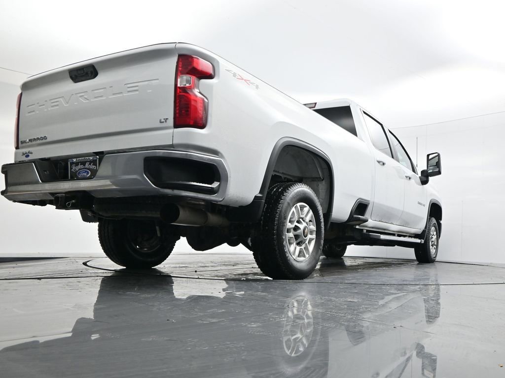 Used 2025 Chevrolet Silverado 2500 LT w/ Convenience Package image 14