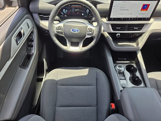 Certified 2025 Ford Explorer Active AWD/4WD image 13