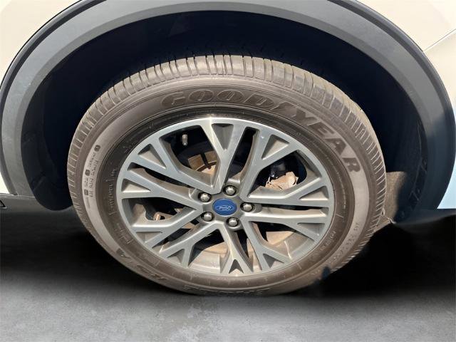 Certified 2022 Ford Escape SEL w/ Technology Package image 34