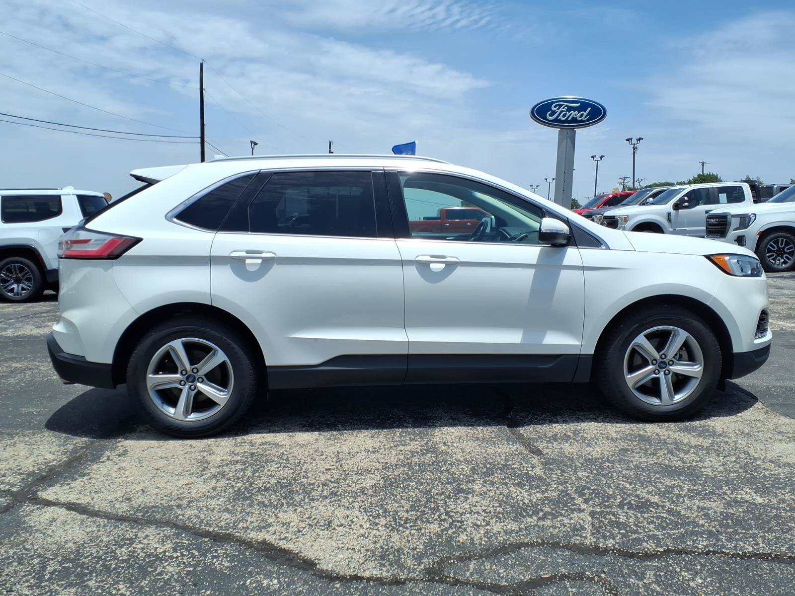 Certified 2020 Ford Edge SEL w/ Convenience Package FWD image 4