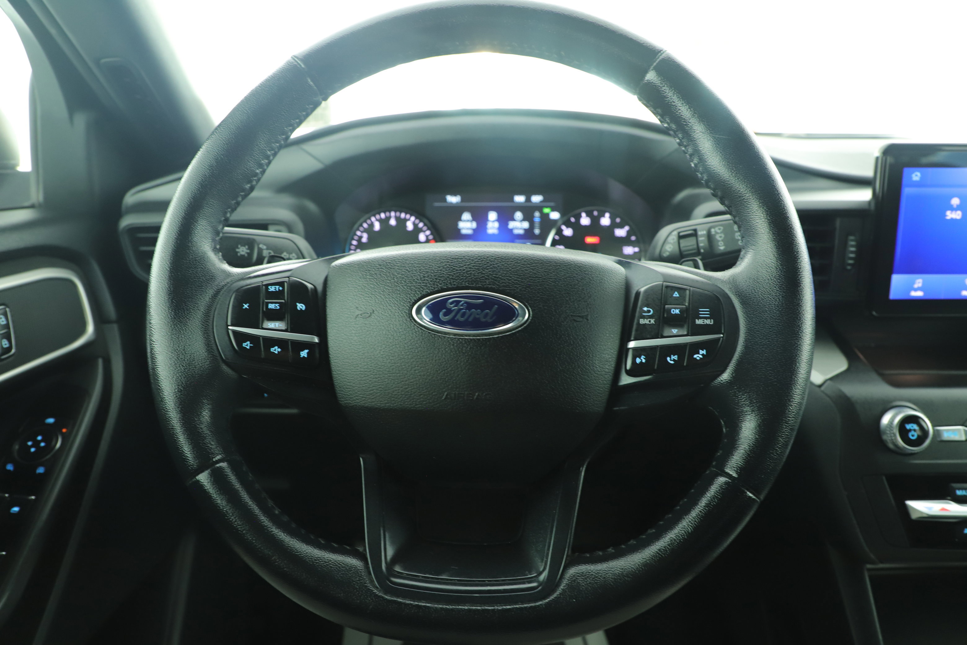 Certified 2020 Ford Explorer XLT image 12