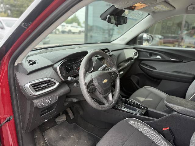 Used 2021 Chevrolet TrailBlazer LS FWD image 6