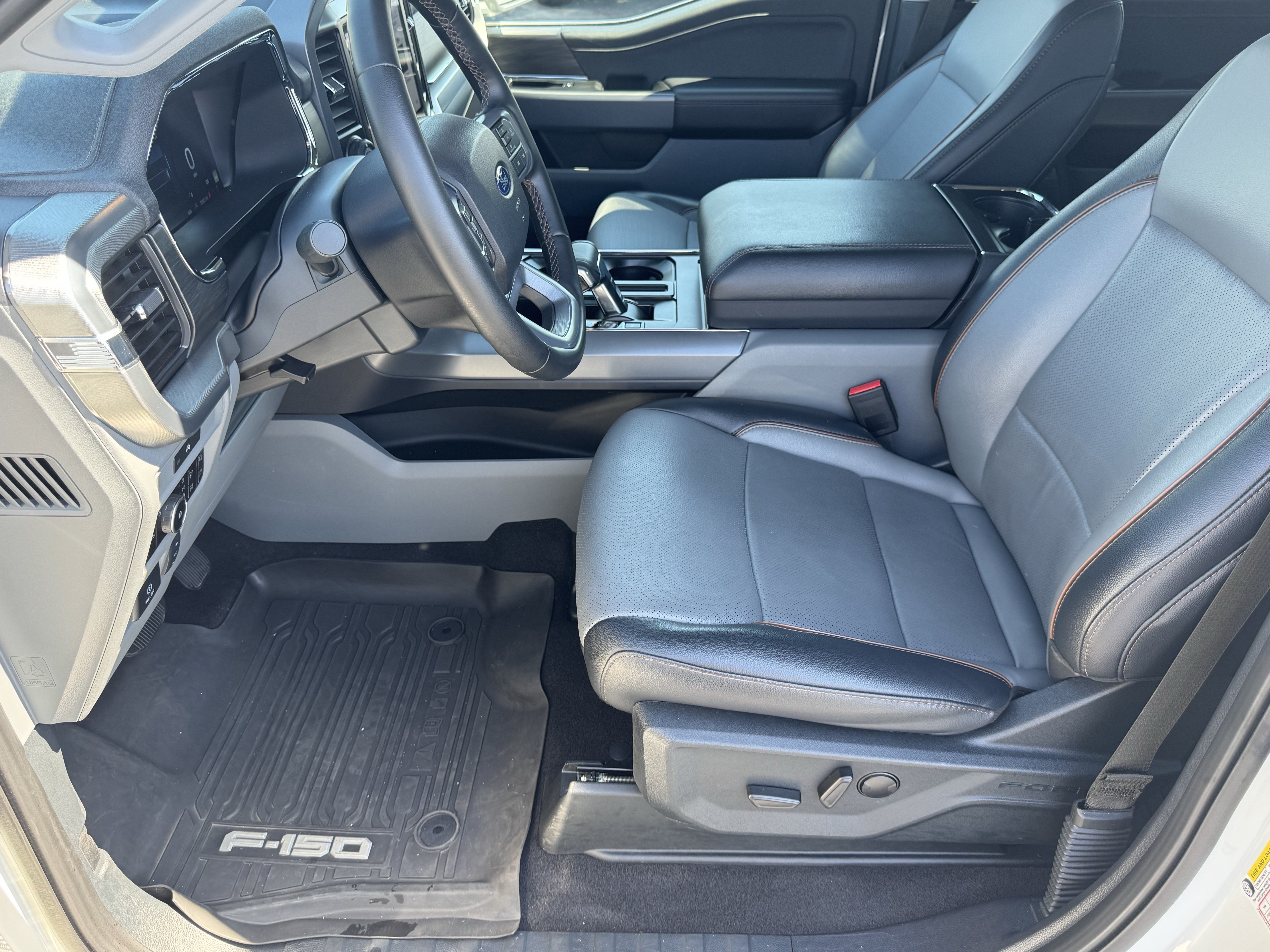 Certified 2025 Ford F150 Lariat w/ Equipment Group 501A Mid AWD/4WD image 9