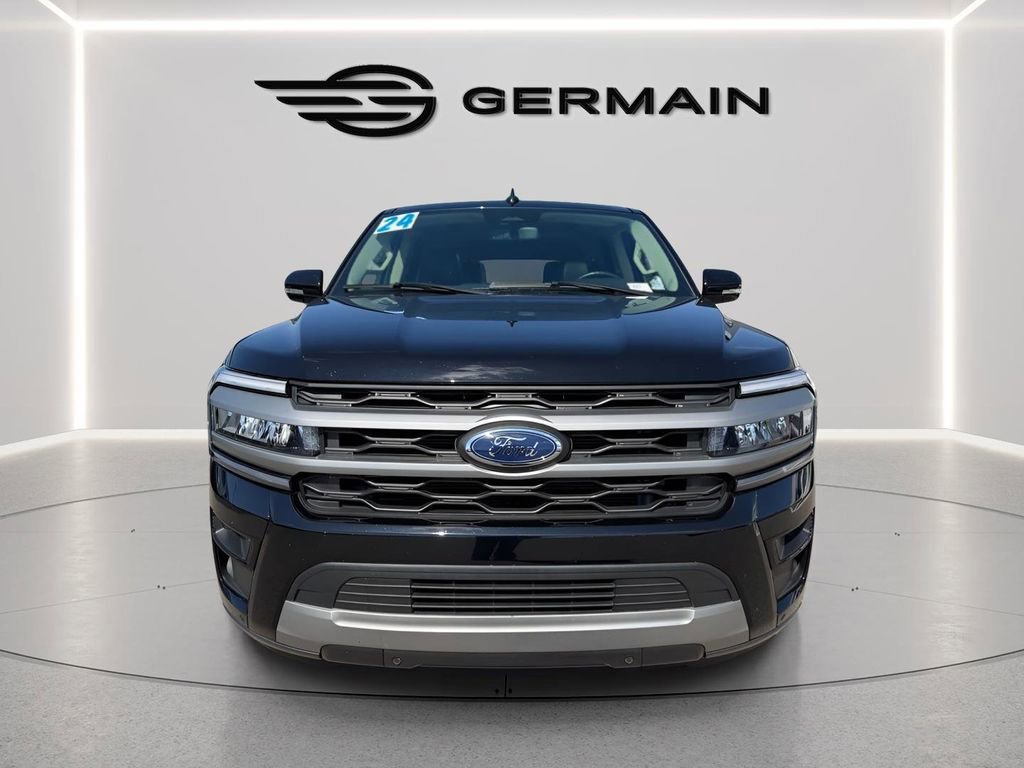 Certified 2024 Ford Expedition XLT image 8