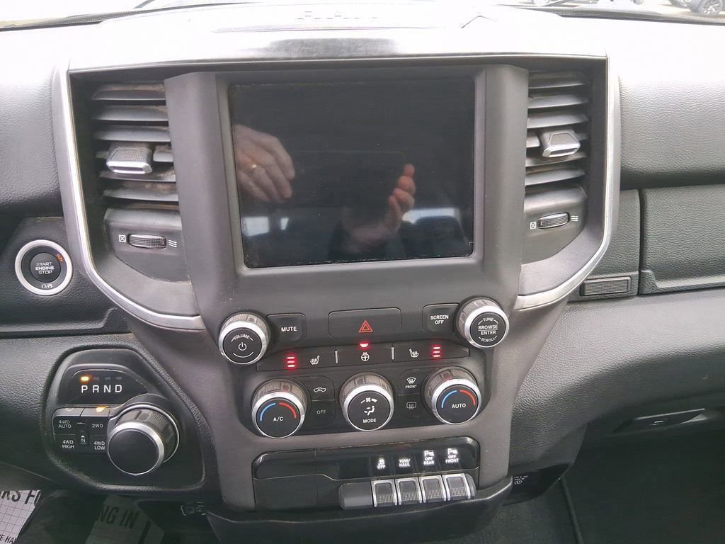 Used 2019 RAM 1500 Big Horn image 16