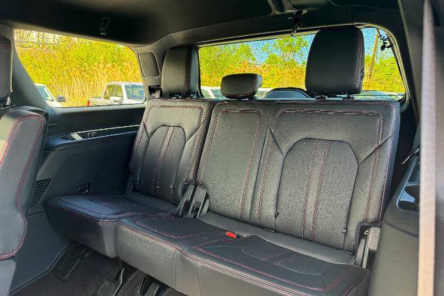 Certified 2023 Ford Expedition Limited AWD/4WD image 26