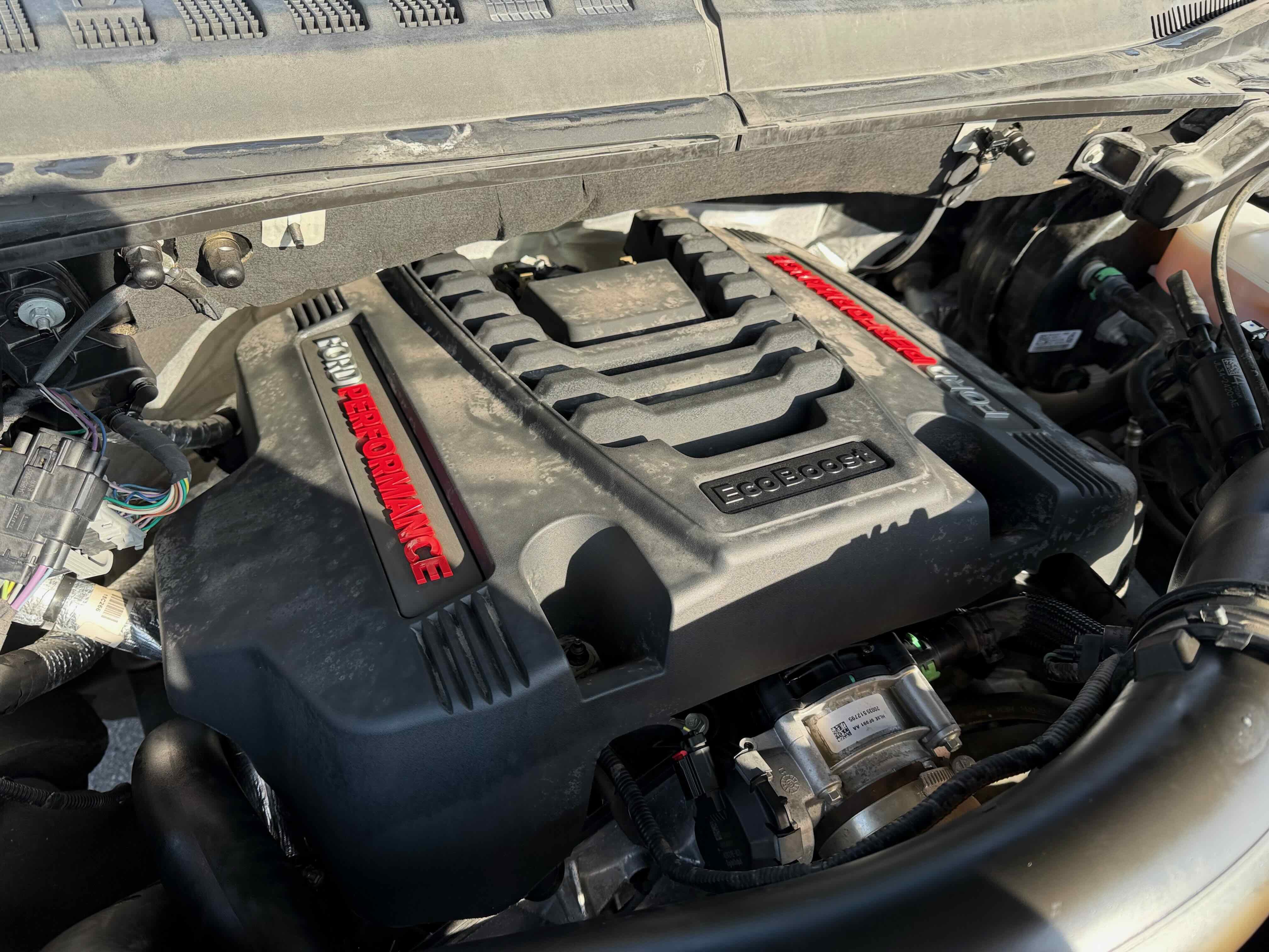 Certified 2020 Ford F150 Raptor w/ Equipment Group 802A Luxury image 34