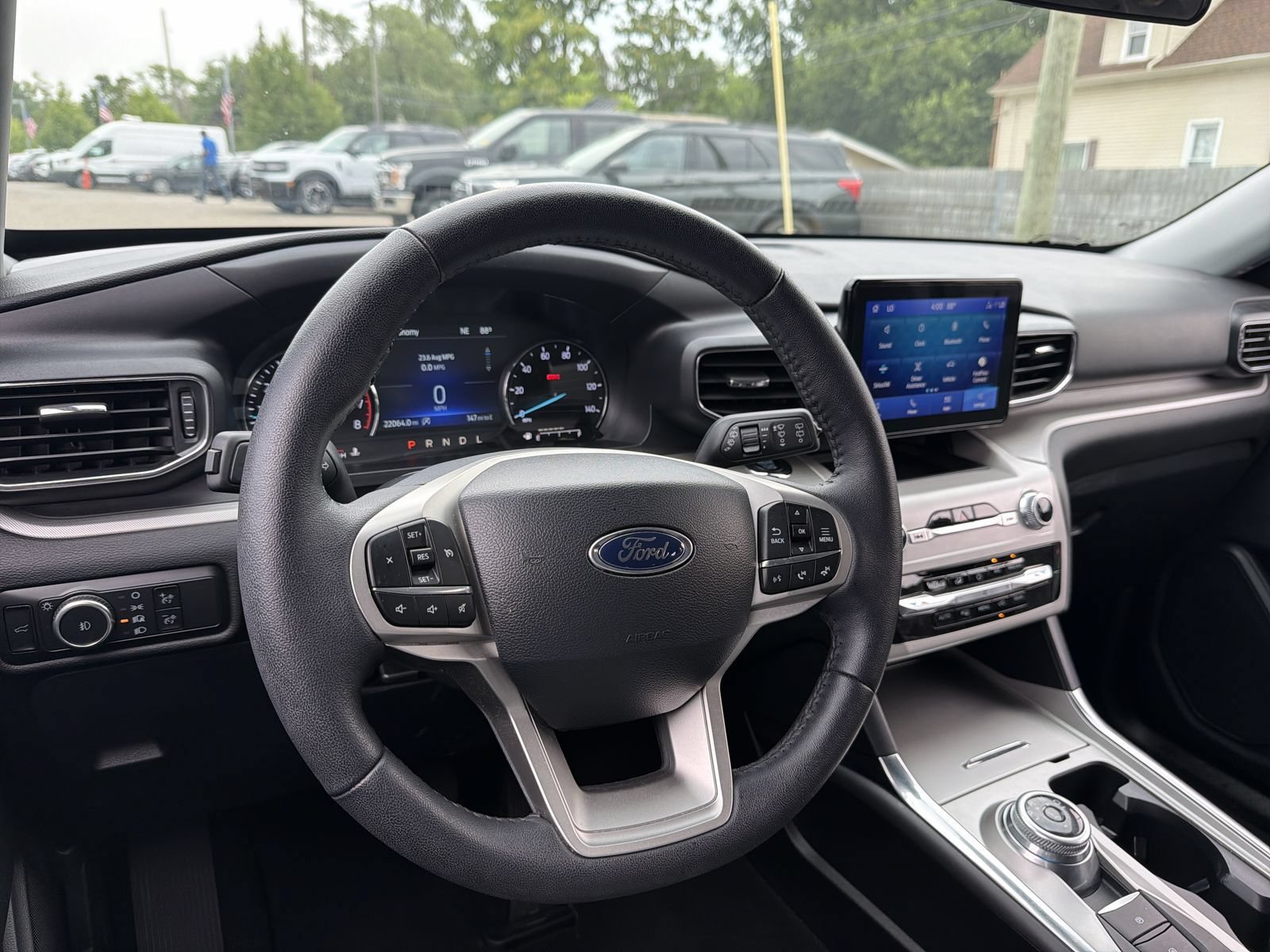 Certified 2024 Ford Explorer XLT w/ Equipment Group 202A AWD/4WD image 17