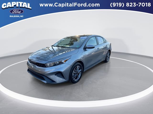 Used 2024 Kia Forte LXS image 4