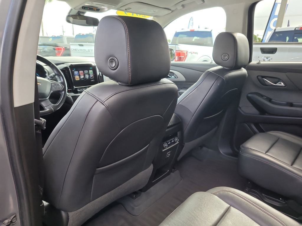 Used 2019 Chevrolet Traverse LT FWD image 11