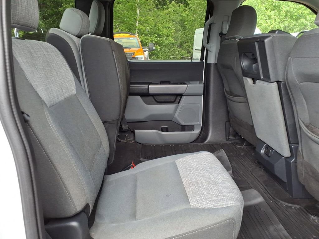 Certified 2022 Ford F150 XLT w/ Trailer Tow Package AWD/4WD image 15