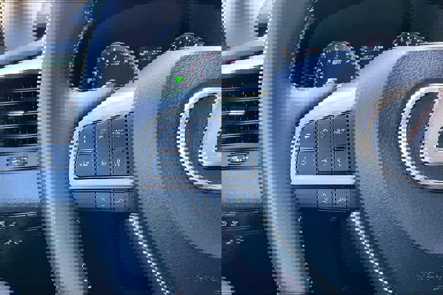 Used 2022 Lexus RX 350 FWD w/ Premium Package image 25