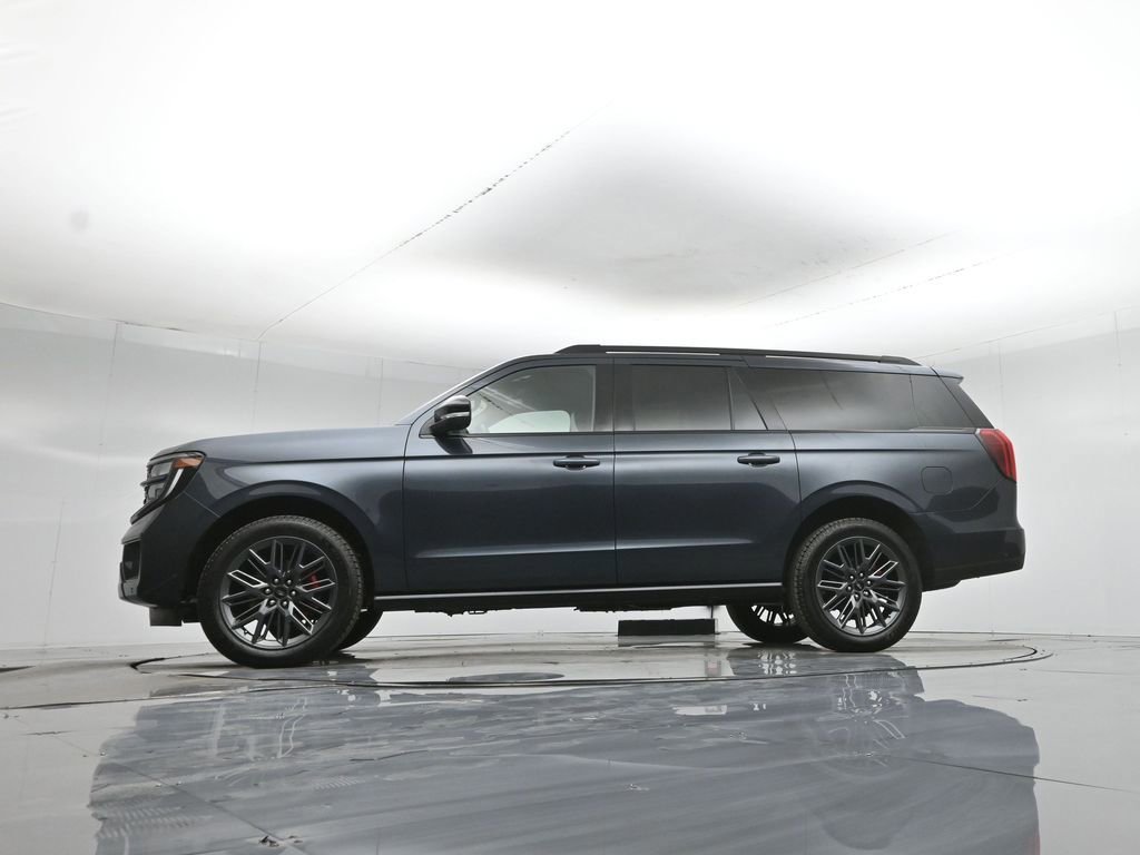 Certified 2025 Ford Expedition Max Platinum w/ Stealth Performance Package image 27