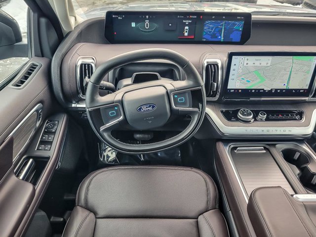 Certified 2025 Ford Expedition Max Platinum w/ Platinum Ultimate Package image 19