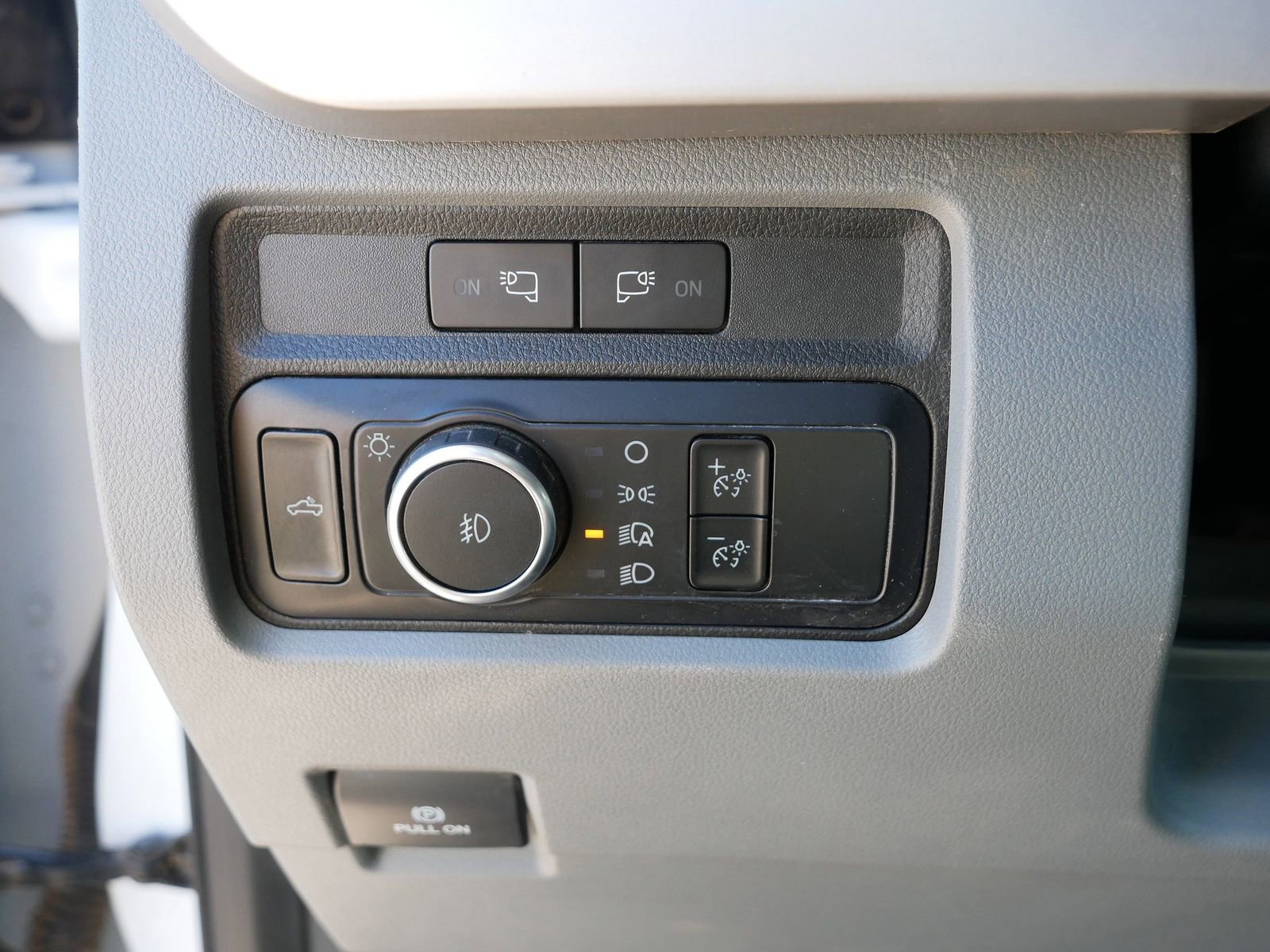 Certified 2024 Ford F350 XLT AWD/4WD image 16