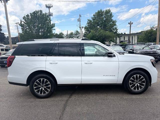 Certified 2025 Ford Expedition Platinum AWD/4WD image 8
