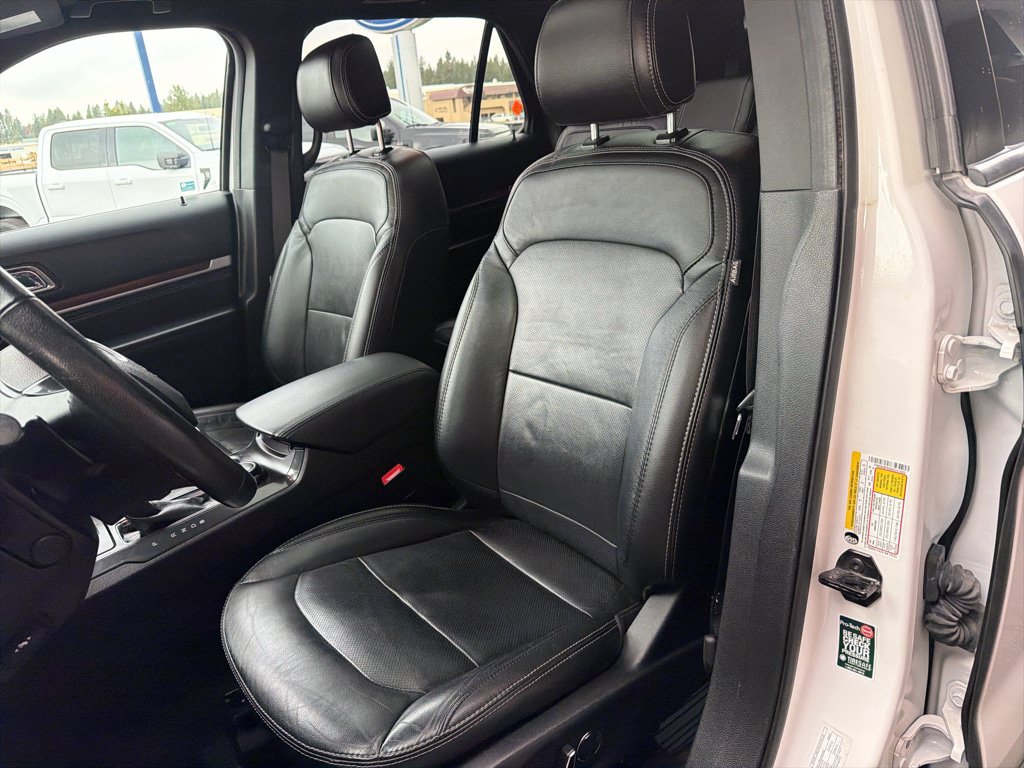 Certified 2017 Ford Explorer Limited AWD/4WD image 19