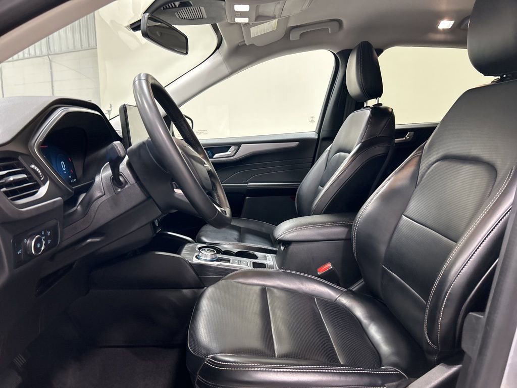 Certified 2024 Ford Escape Platinum image 12
