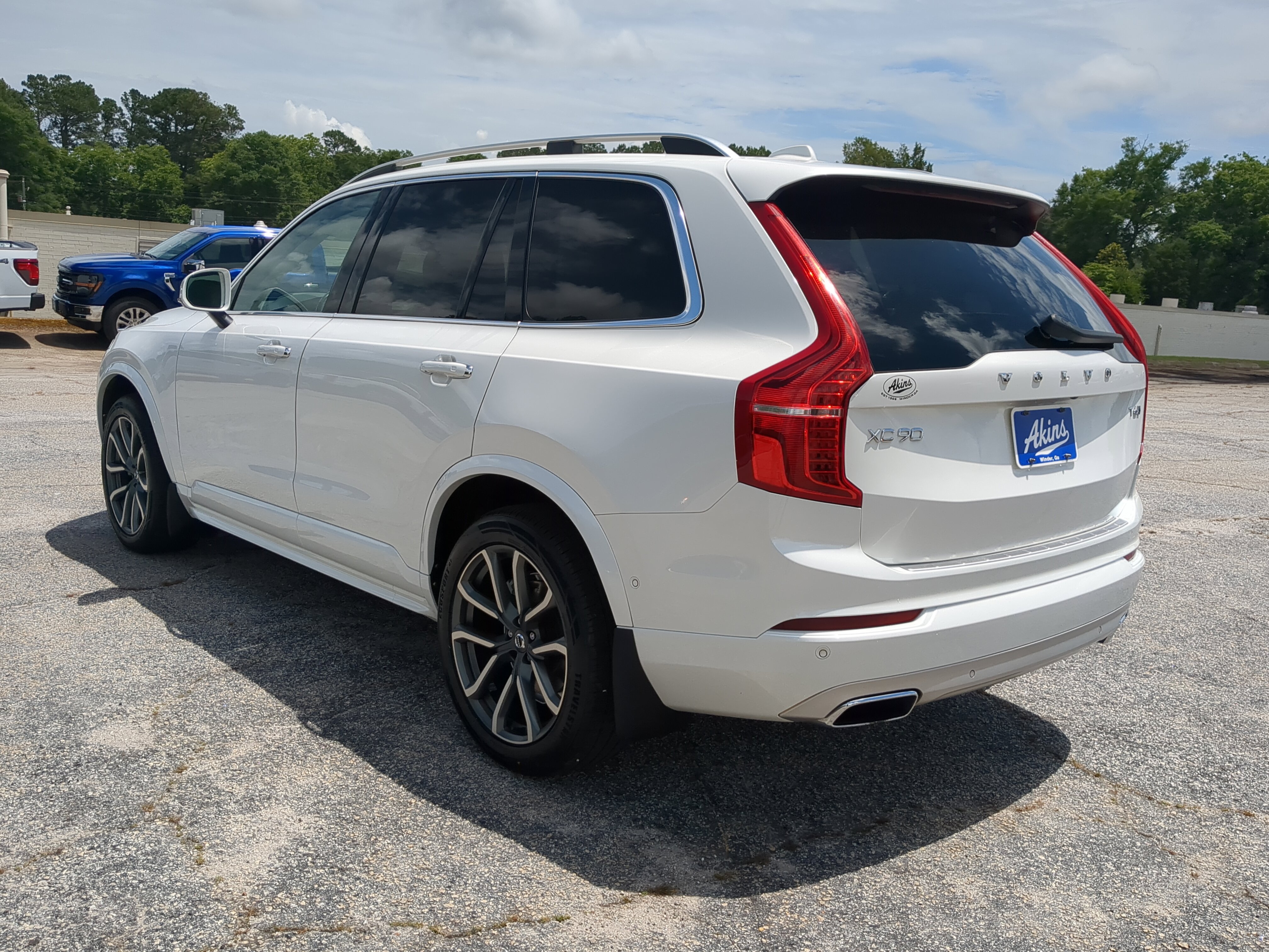 Used 2019 Volvo XC90 T6 Momentum w/ Advanced Package AWD/4WD image 5