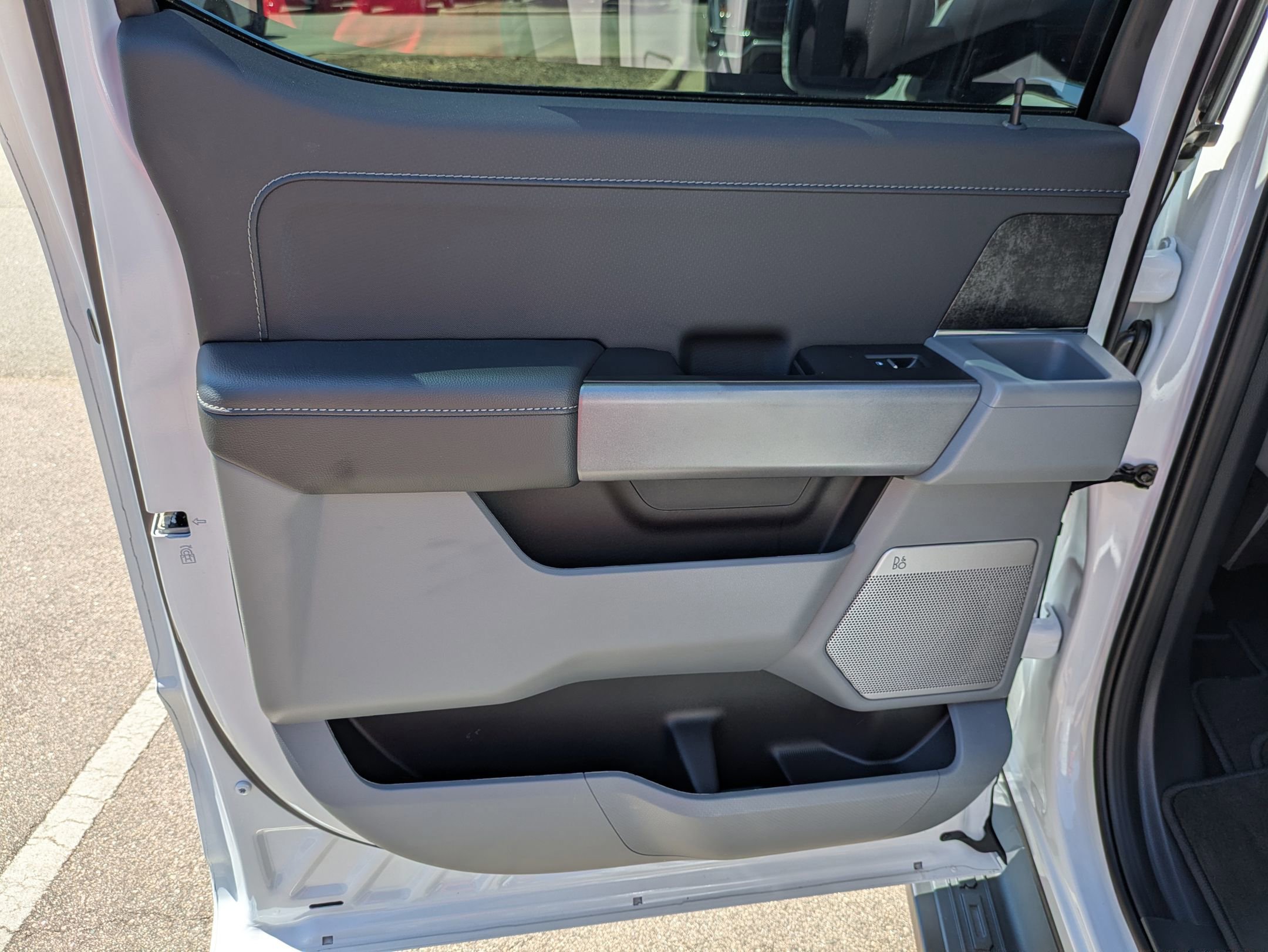 Certified 2025 Ford F150 Lightning Flash AWD/4WD image 35