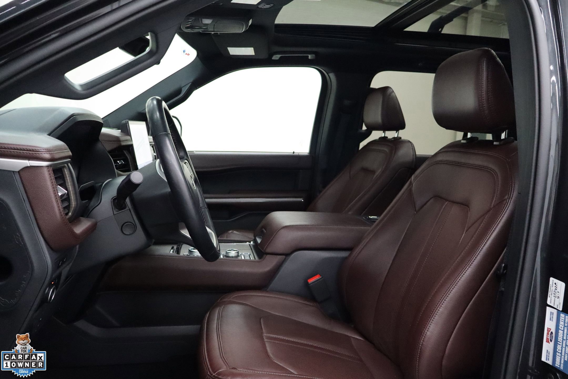 Certified 2024 Ford Expedition Limited image 12