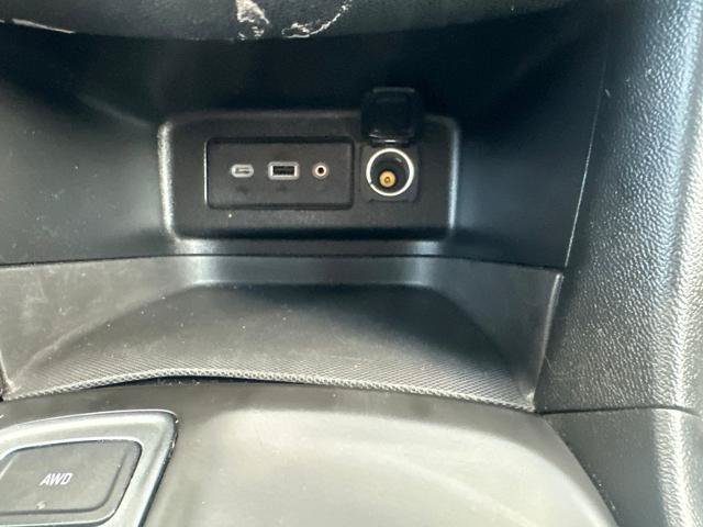 Used 2019 Chevrolet Equinox LT AWD/4WD image 17