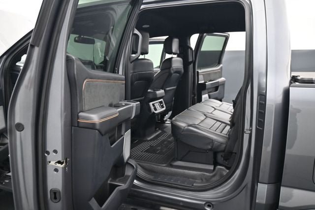 Certified 2024 Ford F250 Platinum w/ Tremor Off-Road Package AWD/4WD image 17