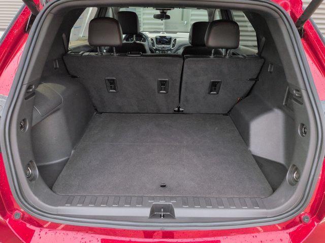 Used 2023 Chevrolet Equinox RS FWD image 19