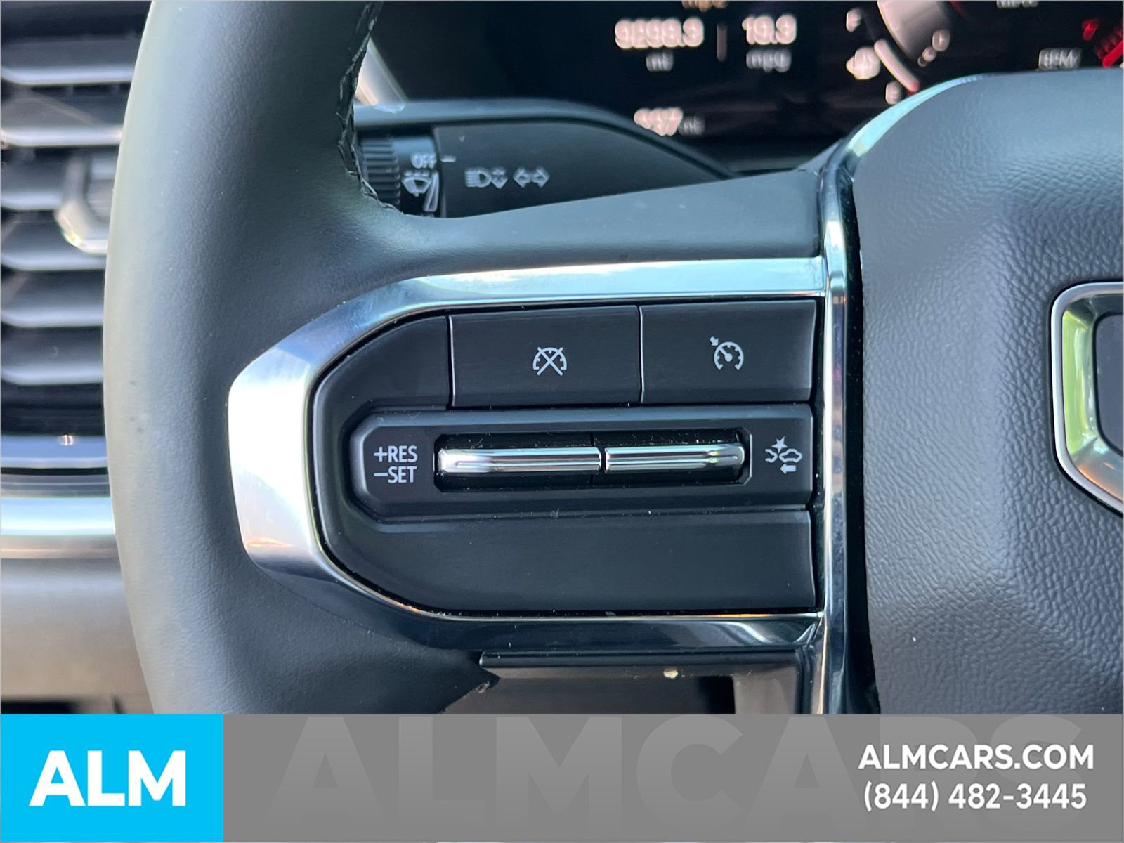 Used 2025 GMC Canyon Elevation RWD image 29