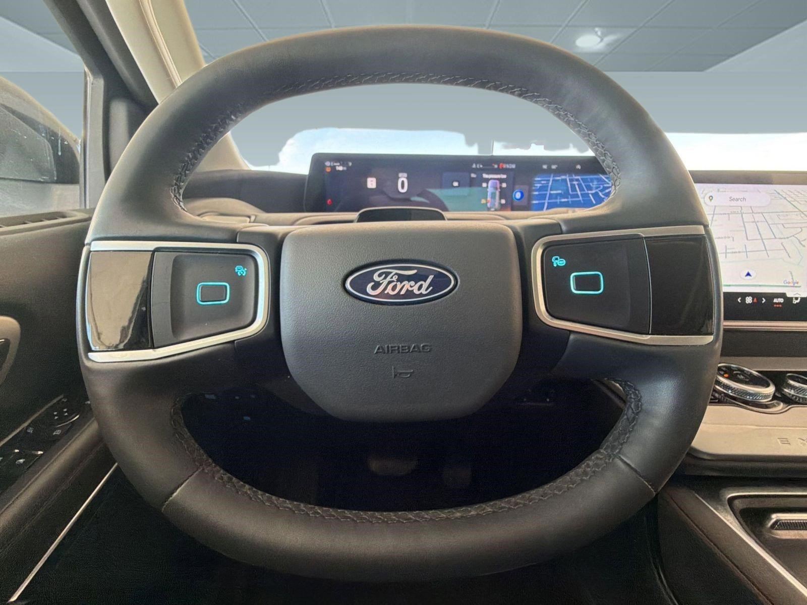 Certified 2025 Ford Expedition Active image 14