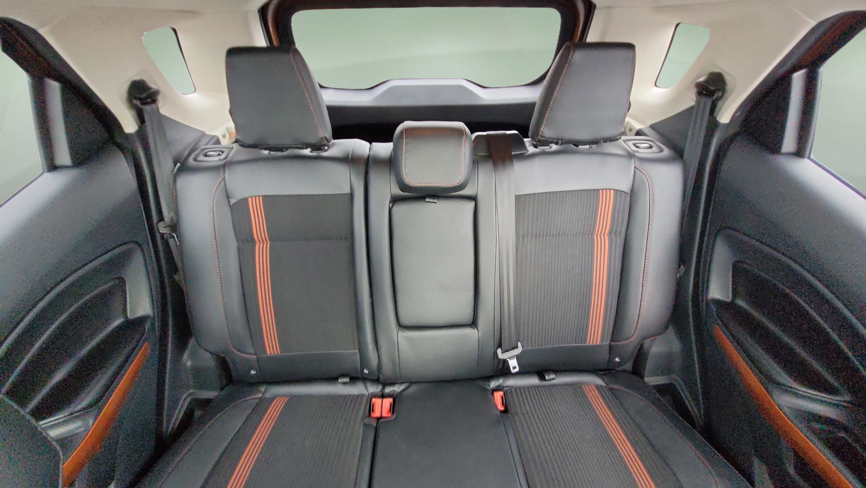 Certified 2018 Ford EcoSport SES image 16