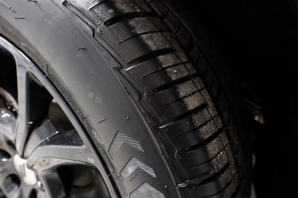 Used 2024 Dodge Hornet R/T w/ R/T Blacktop Package image 14