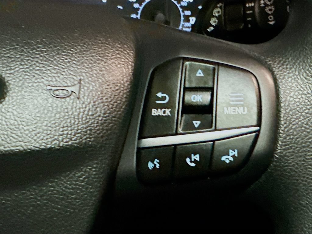 Certified 2020 Ford Escape SE AWD/4WD image 35