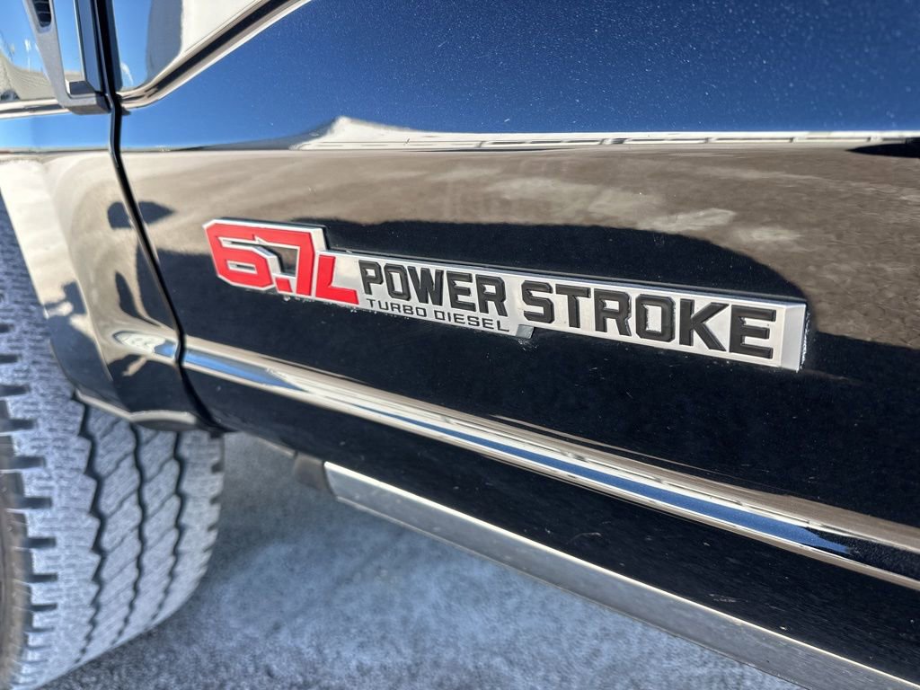 Certified 2025 Ford F250 Platinum image 21