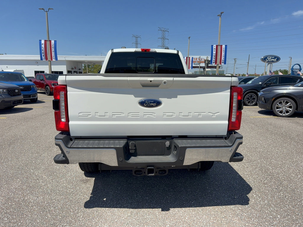 Certified 2023 Ford F250 Lariat w/ Lariat Ultimate Package image 3