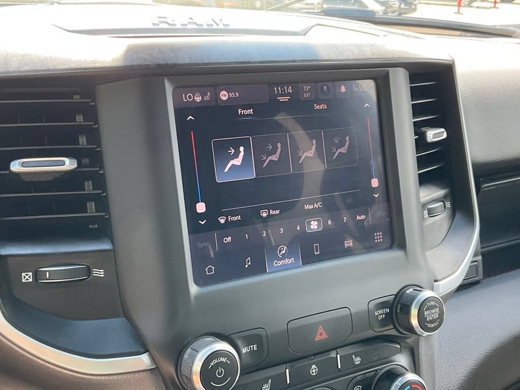 Used 2022 RAM 1500 Big Horn w/ Night Edition AWD/4WD image 3