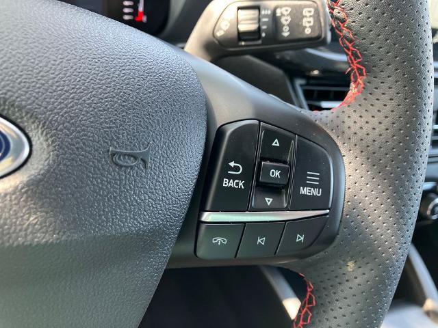 Certified 2024 Ford Escape ST-Line w/ Tech Pack #1 AWD/4WD image 32