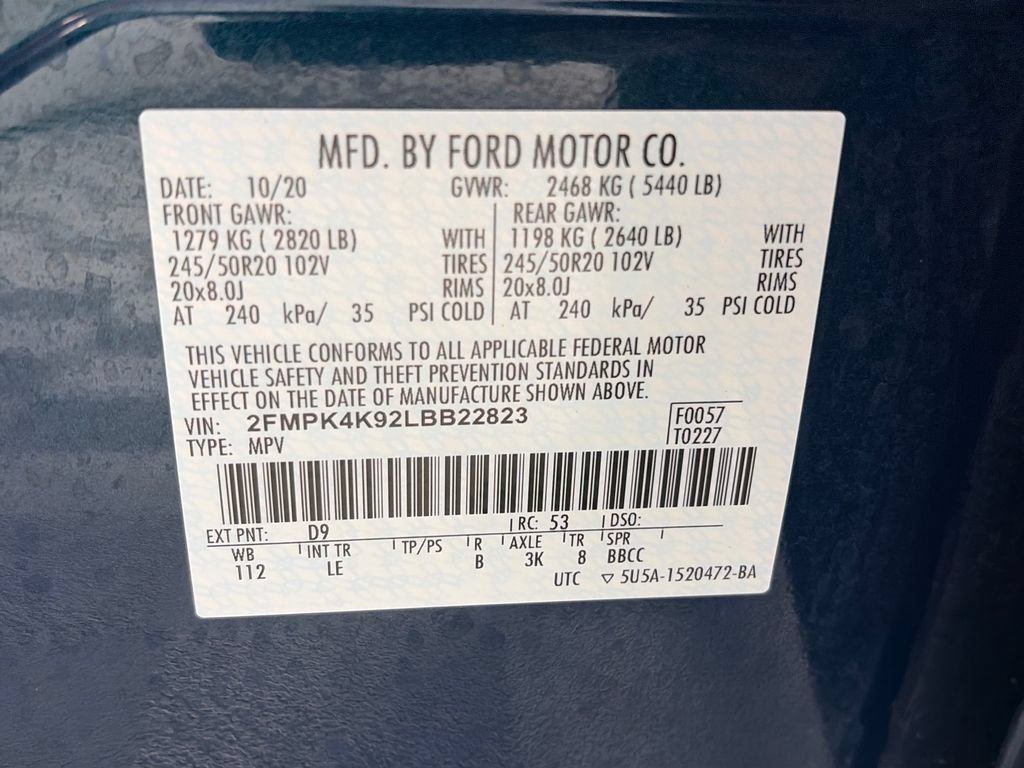 Certified 2020 Ford Edge Titanium AWD/4WD image 9