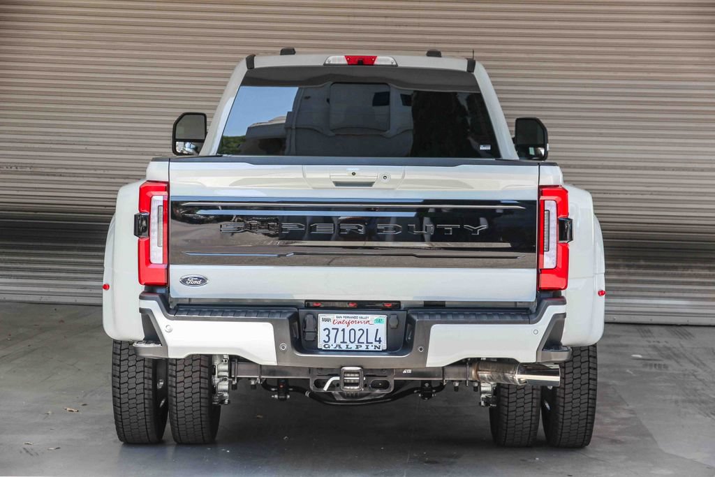 Certified 2026 Ford F450 Platinum w/ FX4 Off-Road Package AWD/4WD image 5