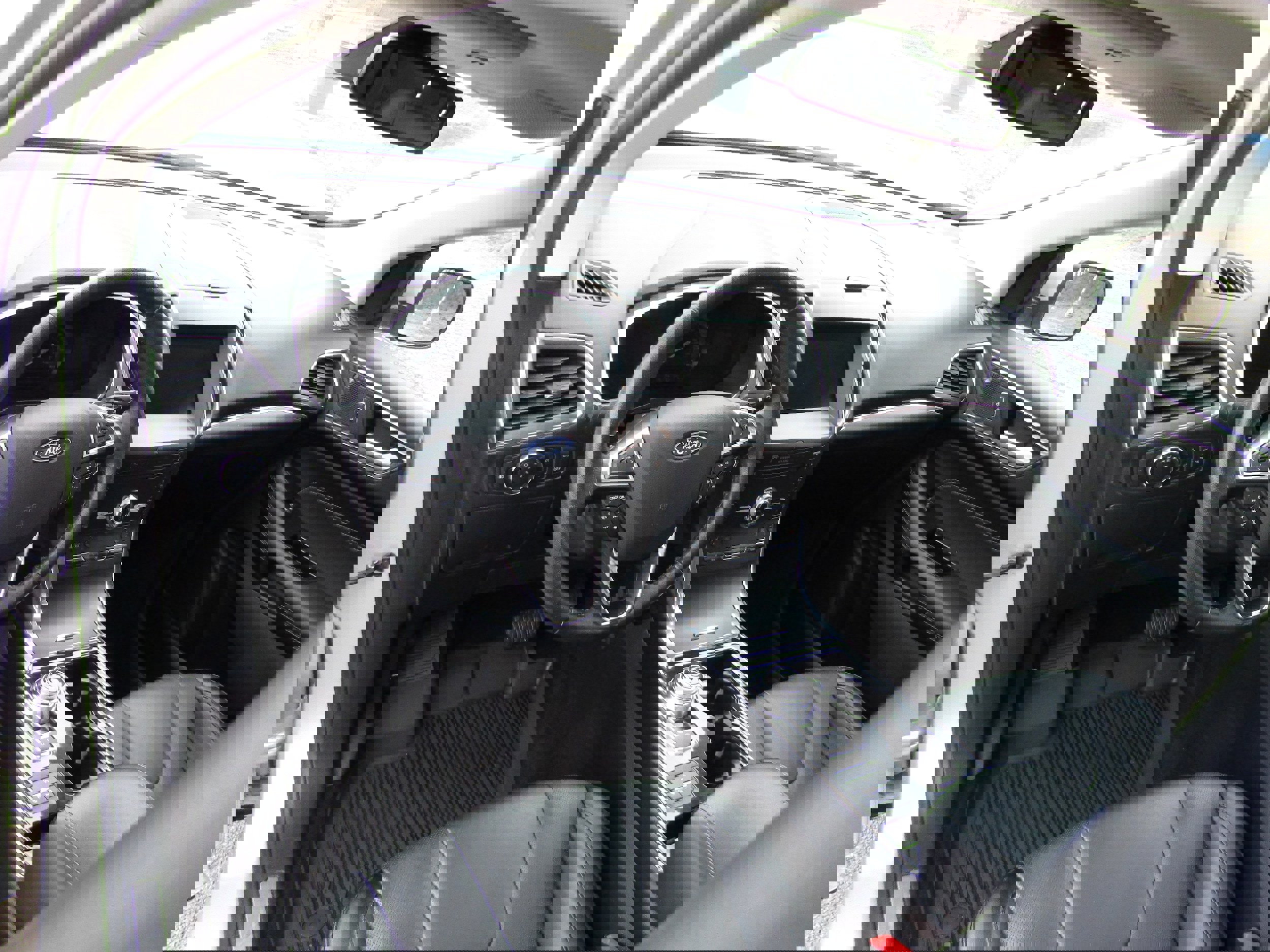 Certified 2019 Ford Edge Titanium w/ Equipment Group 301A image 14