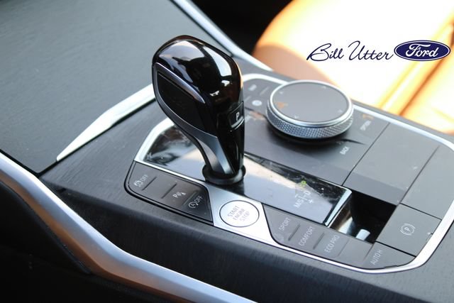 Used 2022 BMW 330i Sedan w/ Premium Package 2 RWD image 18