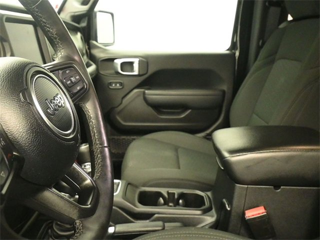 Used 2022 Jeep Wrangler Willys image 16