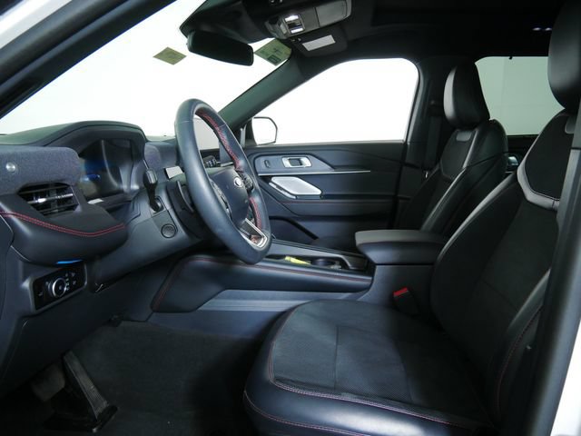 Certified 2025 Ford Explorer ST AWD/4WD image 21