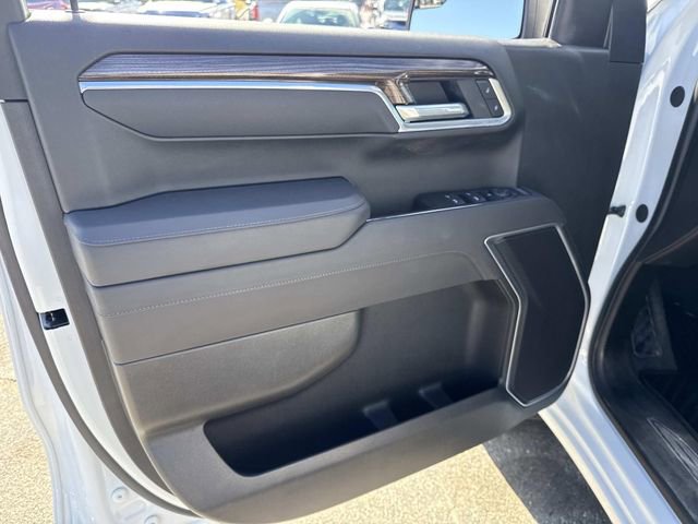 Used 2025 Chevrolet Silverado 1500 RST image 18